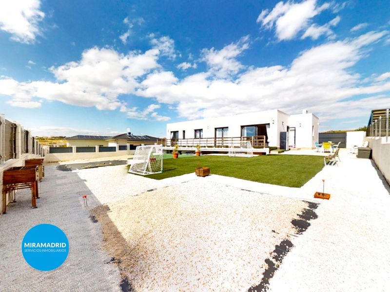 Foto de8e96c2-0316-4928-accb-3dd8fe0e1293. Casa con parcheggio in Casar (El)
