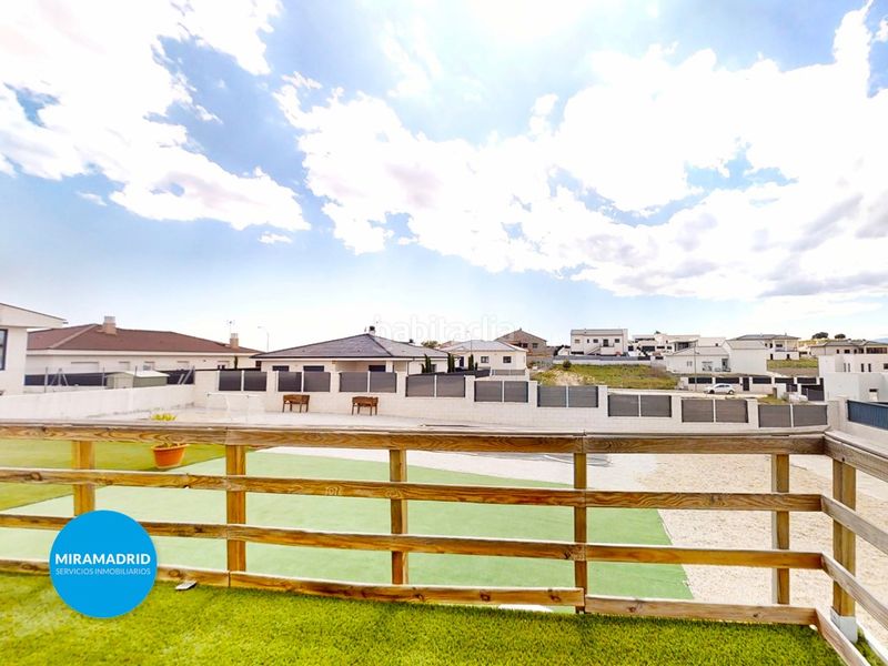 Foto e647ad3f-2c78-488a-bd05-edeeb708a53d. Casa con parcheggio in Casar (El)