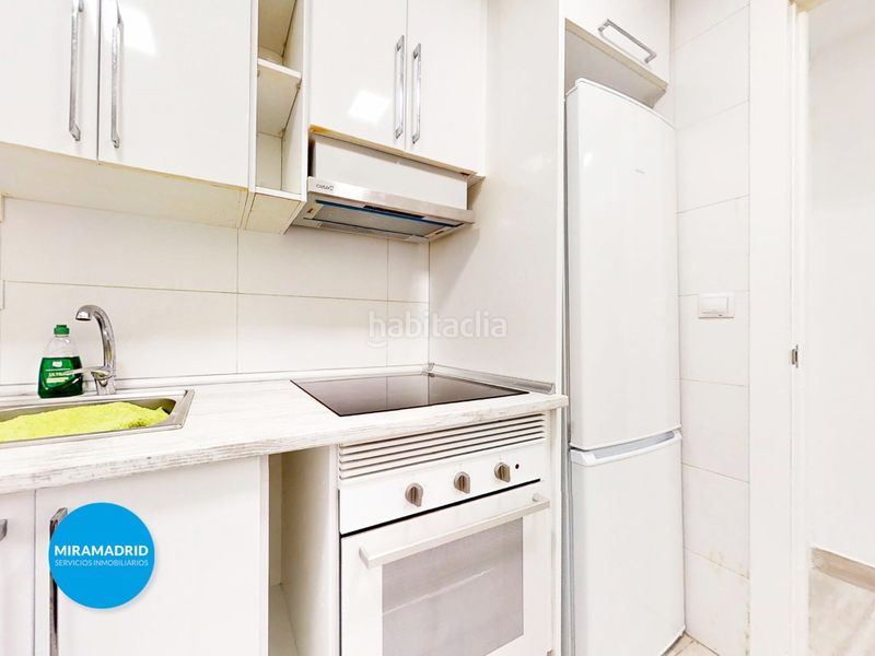 Foto 57d723ee-489b-4cf7-a0b4-bd0b124236bc. Planta baixa a Canillejas Madrid