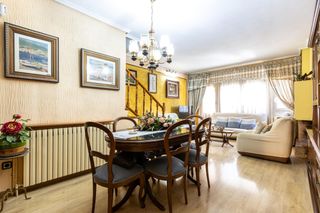 Casa adossada a Ca n'Oriac. Magnífica casa en ca noriac 5 hab. cerca avda. matadepera