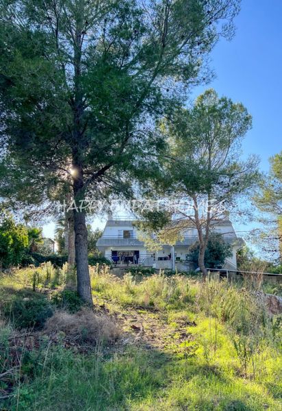 Foto d3bf9568-4a6f-4c6f-9d4f-49fb4b79f78e. Casa adossada amb calefacció aparcament a Vallpineda-Santa Bàrbara Sitges