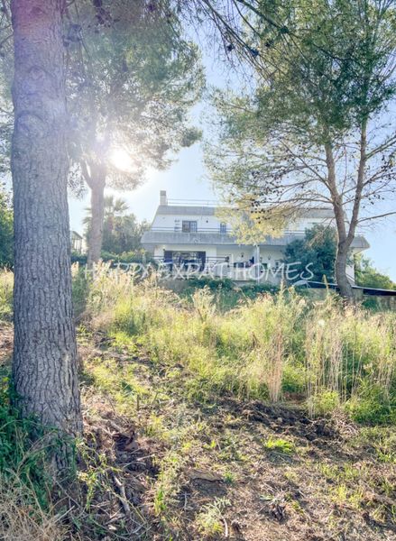 Foto ea128bbf-a904-4353-9933-5cf1896591a5. Casa adossada amb calefacció aparcament a Vallpineda-Santa Bàrbara Sitges