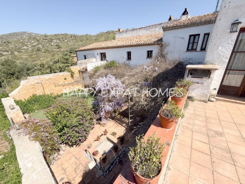 Foto c27c7d72-0592-4106-ad54-df3653cabd07. Masia amb calefacció a Olivella
