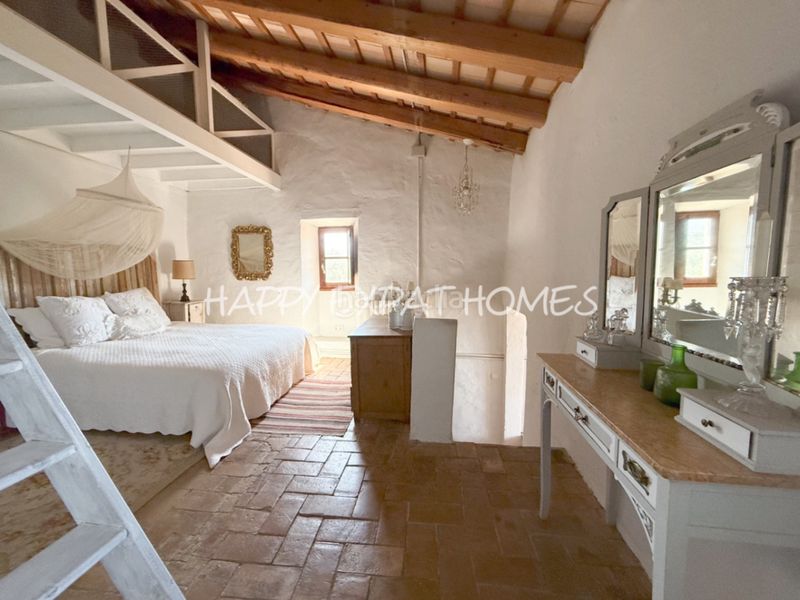 Foto c5ecbf7f-3562-4e5e-9da9-802f12f5af87. Masia amb calefacció a Olivella