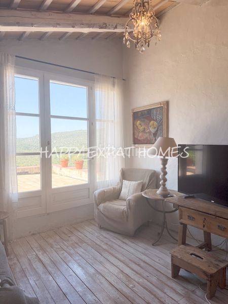 Foto e8cc04af-2e7d-4881-9b27-a17b9035d91f. Masia amb calefacció a Olivella