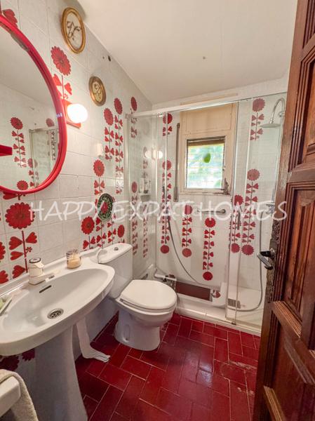 Foto 528d31d1-8251-49c5-93b9-9ad13576f517. Chalet con riscaldamento parcheggio piscina in Vallpineda-Santa Bàrbara Sitges
