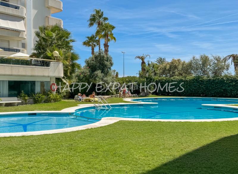 Foto 8dea5a22-62d6-471e-9031-56b90bf2d3e5. Apartment with heating pool in Can Girona - Terramar - Vinyet Sitges