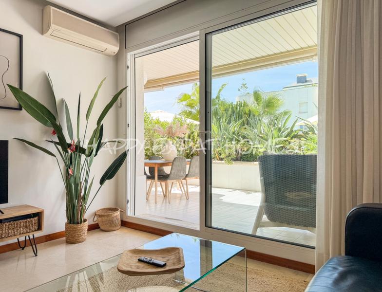 Foto bab5f379-51ce-44c4-8b29-8965e08f43dc. Apartment with heating pool in Can Girona - Terramar - Vinyet Sitges