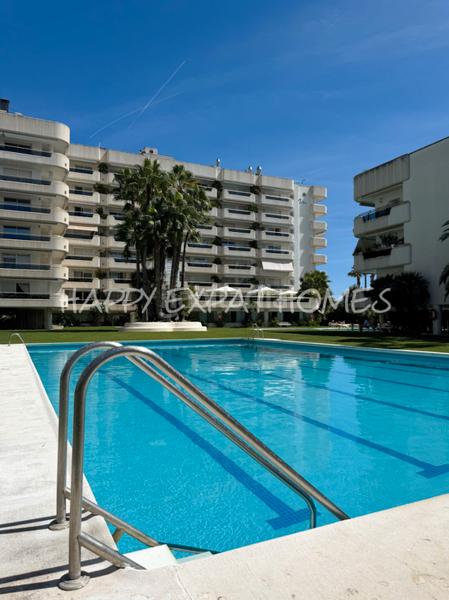 Foto e46b2cbf-d0f4-45fe-9d8c-7da6425b12c6. Apartment with heating pool in Can Girona - Terramar - Vinyet Sitges