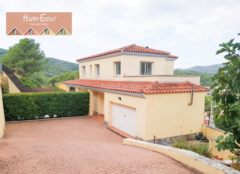 Foto 260b23e6-7e0f-4af6-85bc-0bf911b08004. Chalet en Olivella