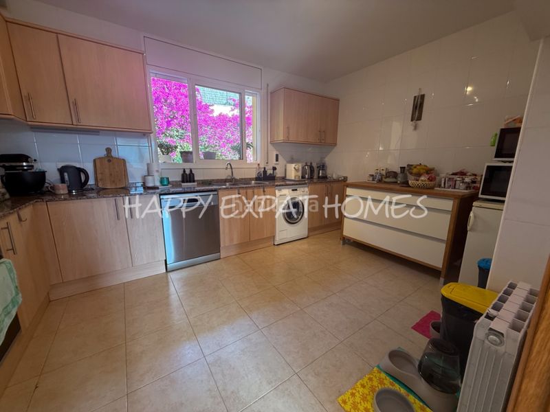 Foto cdedb39c-5e71-40c8-bfaa-f2632e06136b. Chalet en Olivella