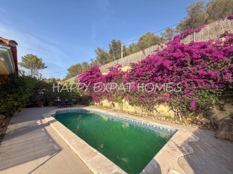 Foto 14dbbe35-b888-4c10-8c7d-d0f16362569e. Rent chalet with heating parking pool in Olivella