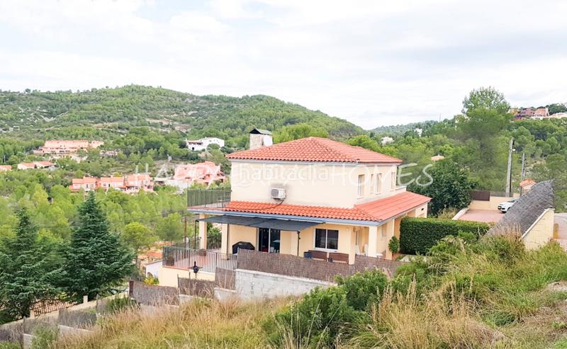 Foto 3246c9e4-5925-40b7-bf16-c13f3bb1b91f. Rent chalet with heating parking pool in Olivella