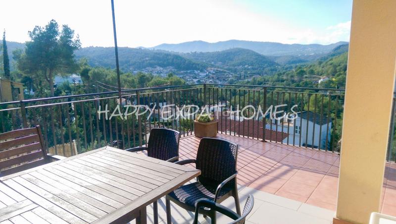 Foto 34b9a650-5e70-45b8-bf3b-fa83fb61181d. Rent chalet with heating parking pool in Olivella