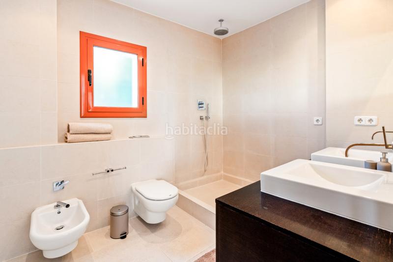 Foto 1bfbc0a3-a69a-4a88-9a4d-58b0800aa97e. Chalet con riscaldamento parcheggio piscina in Vallvidrera - Tibidabo - Les Planes Barcelona