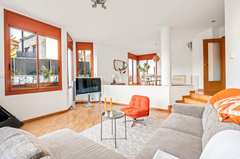 Foto d29684f1-9e6a-41b0-b4c9-2012a5ed1d05. Chalet con riscaldamento parcheggio piscina in Vallvidrera - Tibidabo - Les Planes Barcelona