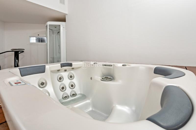 Foto e873d791-2628-4b2e-b949-827d704a4389. Chalet con riscaldamento parcheggio piscina in Vallvidrera - Tibidabo - Les Planes Barcelona