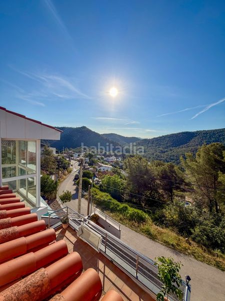 Foto f97e4e3b-9fec-4283-9013-7f5f61f9b9d8. Xalet a Olivella