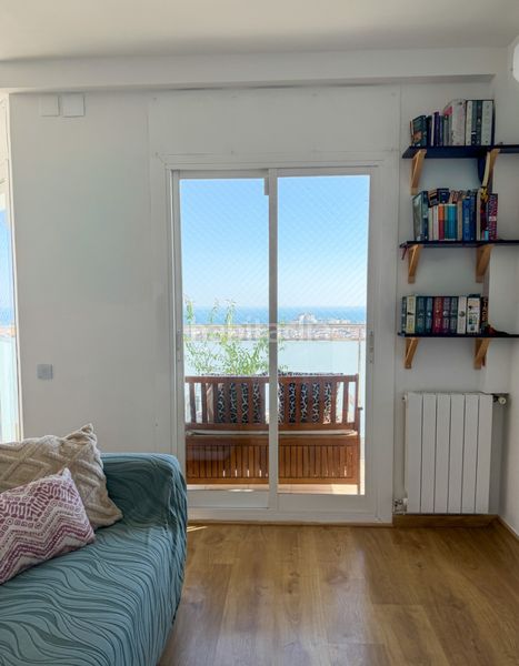 Foto 945c0cca-e593-49f6-bb18-c4e41af95a6d. Apartament amb calefacció aparcament a Ametllers - Poble Sec Sitges