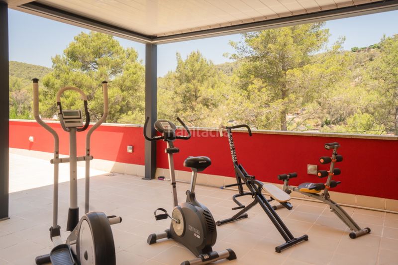 Foto ab083ffc-02c5-4bd5-9728-0751d5b850a8. Chalet con riscaldamento parcheggio piscina in Olivella