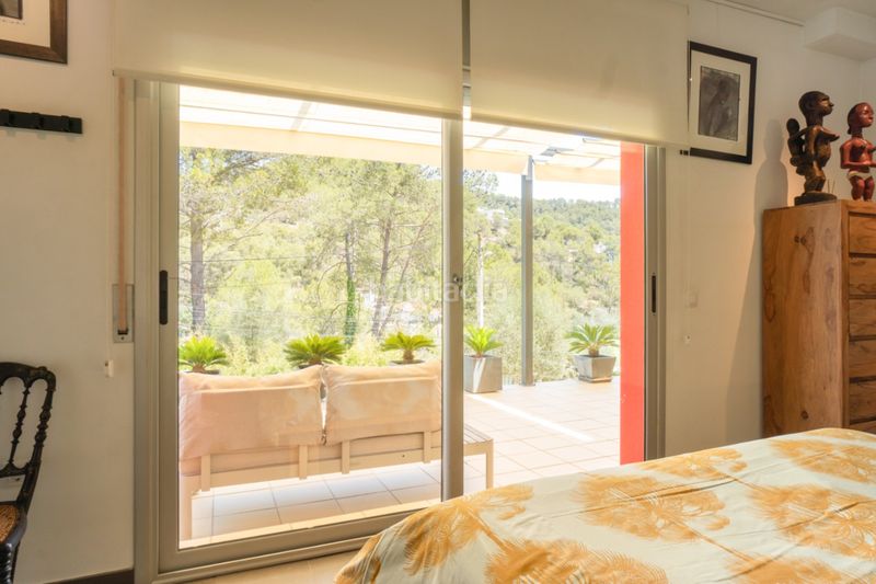 Foto ba0391b7-2c66-4994-a178-ae03227695be. Chalet con riscaldamento parcheggio piscina in Olivella