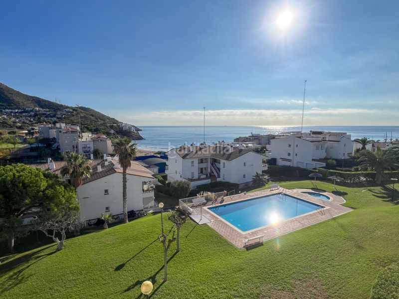 Foto ad7bb352-cf48-4273-8847-c427c343e860. Pis amb calefacció piscina a Aiguadolç - Sant Sebastià Sitges