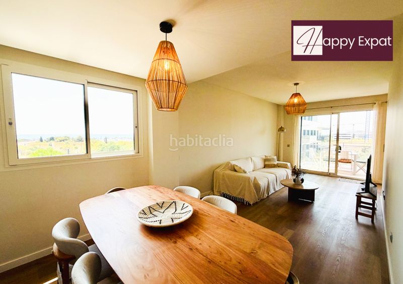 Foto 2b522627-d5d1-4de0-ae18-0d65975f8214. Lloguer apartament amb calefacció aparcament piscina a Sitges