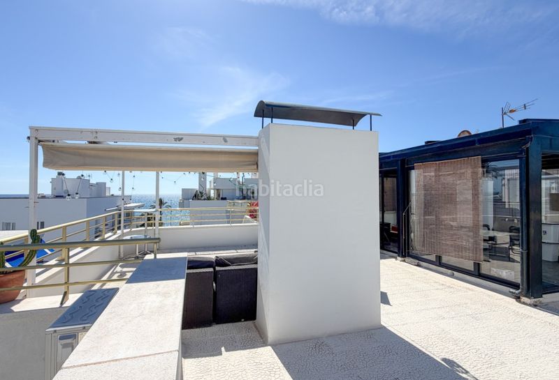Foto 2ca3361d-b338-40ce-a5e1-db2704f27bc0. Rent duplex with heating parking pool in Can Girona - Terramar - Vinyet Sitges