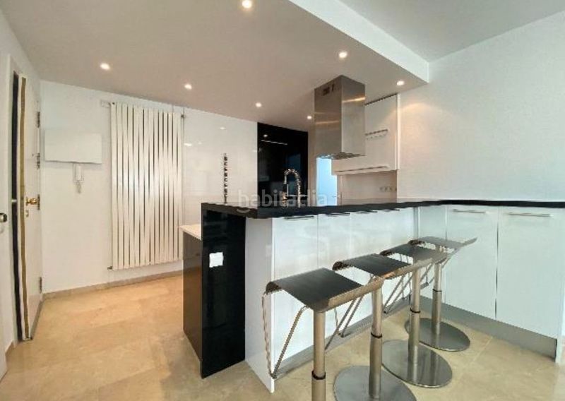 Foto 4dd0b7f3-00d9-4699-8acc-bfadf60226ff. Rent duplex with heating parking pool in Can Girona - Terramar - Vinyet Sitges