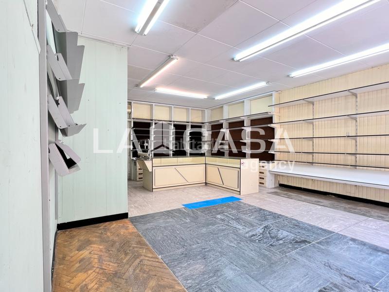 Foto 3e029617-d586-484d-82fb-ea0bbe344b06. Local comercial en La Salut Badalona