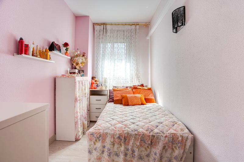Foto 823d50f0-33c9-429a-9834-3c8ede780c16. Appartamento in La Gavarra Cornellà de Llobregat