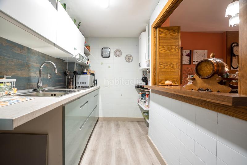 Foto 83752478-5422-4512-af94-11ffff94f930. Appartamento in La Gavarra Cornellà de Llobregat