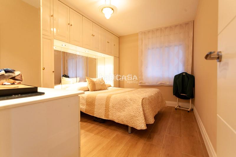 Foto 39815a67-4b85-44a0-8e1b-7bb01c6e91bf. Piso oportunidad!! en Can Vidalet Esplugues de Llobregat