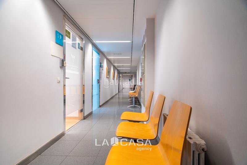 Foto 92d17e4a-57e0-468c-93ec-511e7a24cd38. Local comercial oportunidad inversor!! en Tres Torres Barcelona