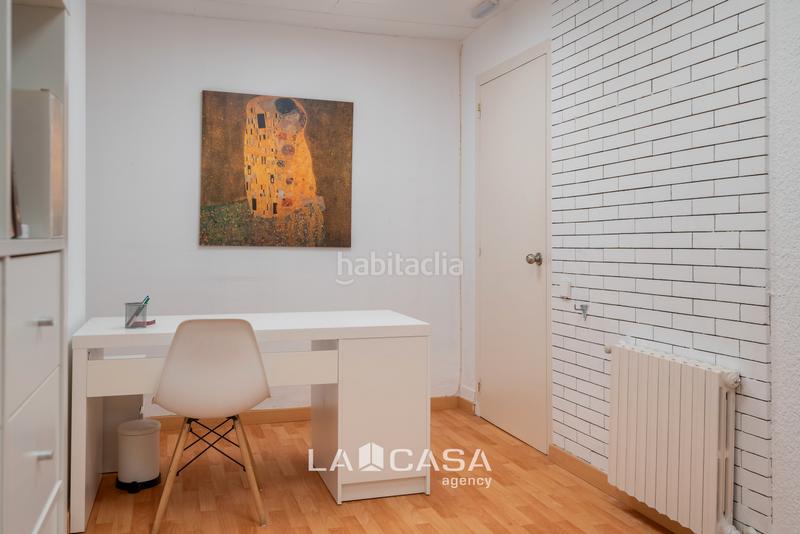 Foto a26d21bb-d186-4b67-99c1-39a8c2f7d470. Local comercial oportunidad inversor!! en Tres Torres Barcelona