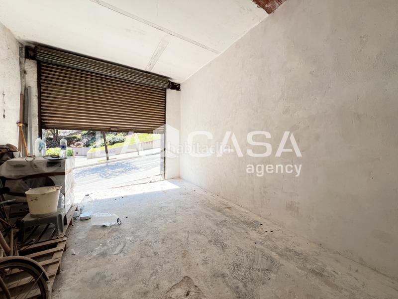 Foto 559a79f5-d10c-47a1-b21a-422e34c016cb. Business premise in Llefià Badalona