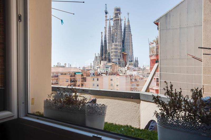 Foto c60bbb05-0023-4dbd-8942-3cf9830f9922. Dachwohnung mit heizung in Sagrada Família Barcelona