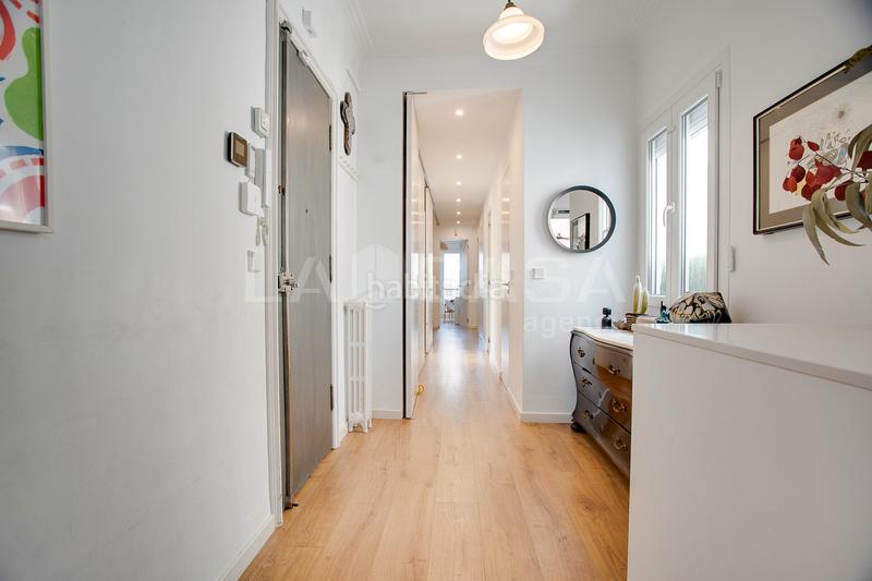 Foto d2787d3d-071a-4a36-9417-6c615ccd91f6. Dachwohnung mit heizung in Sagrada Família Barcelona