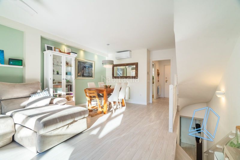 Foto 7a6cdb09-4eb2-4a18-8348-ba0324befbe2. Casa adossada amb aparcament piscina a Les Salines-Pla de Sant Pere Cubelles