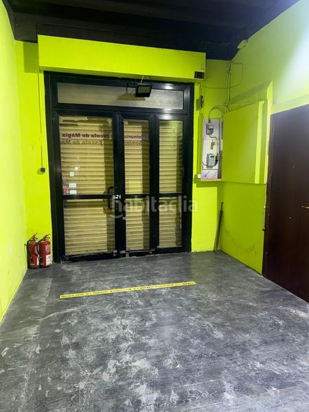 Foto cb86dde0-4c68-488b-9b7e-9ba01a151616. Local comercial a Hostafrancs Barcelona