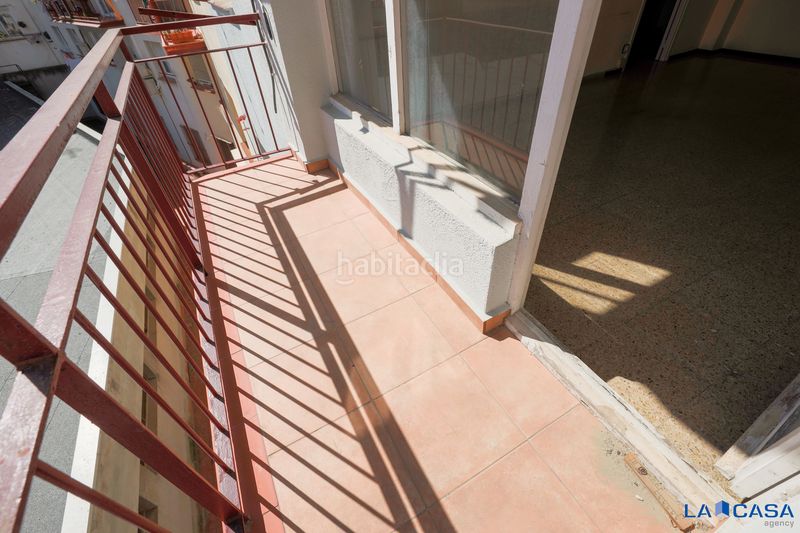 Foto 293f01fc-abd4-4689-99e4-728b0b23d0be. Pis a La Bordeta Barcelona