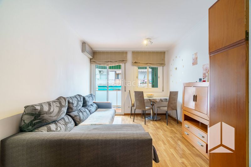 Foto 656e287e-c0e3-4e5b-b7c8-0b4a626fed29. Pis a Castell-Poble Vell Castelldefels