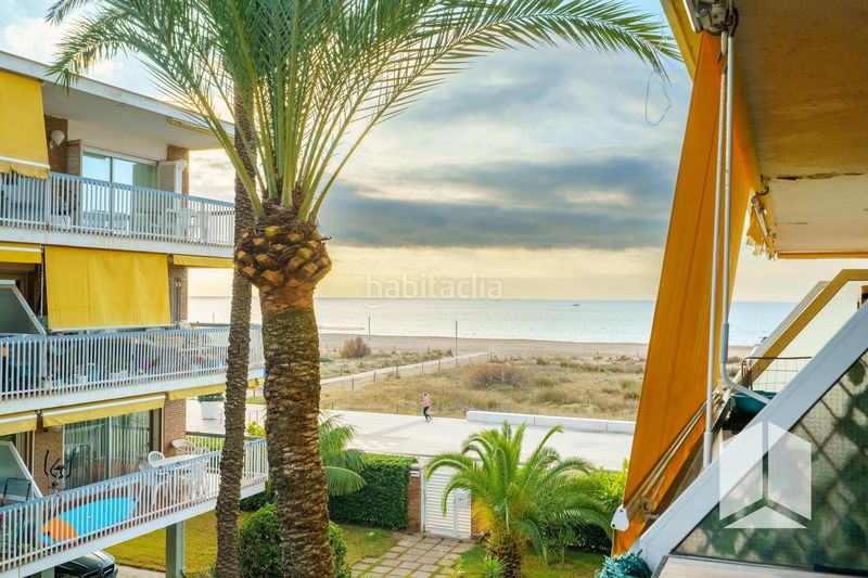 Foto 6481b81d-816a-42a4-9716-e535dbba6452. Pis amb aparcament piscina a Baixador Castelldefels