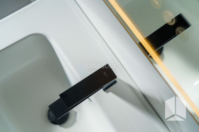 Foto 31ce8082-21e4-4997-9674-67dcb78c059b. Pis amb aparcament a Lluminetes Castelldefels