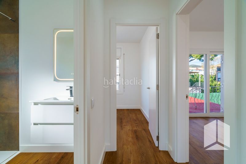 Foto 5c2e48d4-90e5-44ff-a11c-9682d32c1278. Pis amb aparcament a Lluminetes Castelldefels