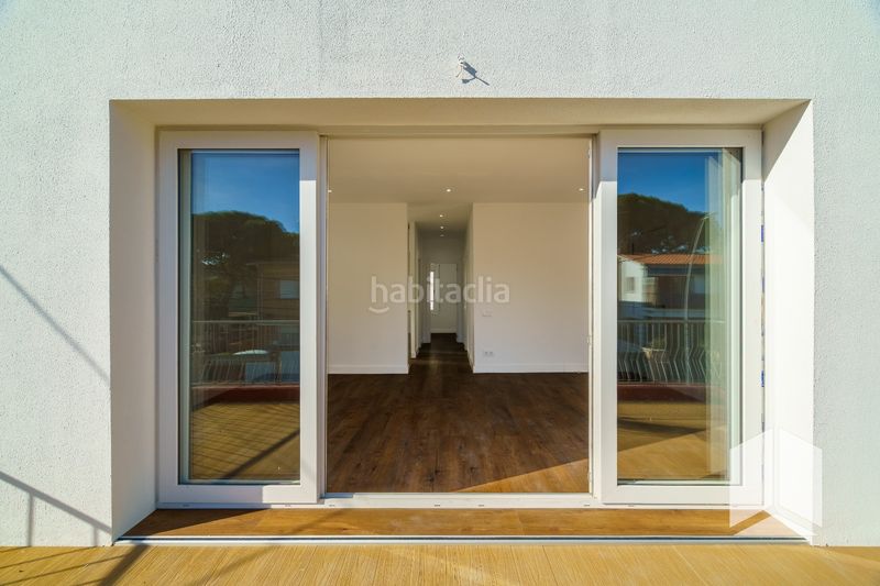 Foto e09f8f01-4356-4726-8659-f098e6316cce. Pis amb aparcament a Lluminetes Castelldefels