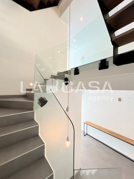 Foto 064cb133-1480-4bb1-a6ab-cd2e394c6372. Casa amb calefacció aparcament piscina a Progrés - Pep Ventura Badalona