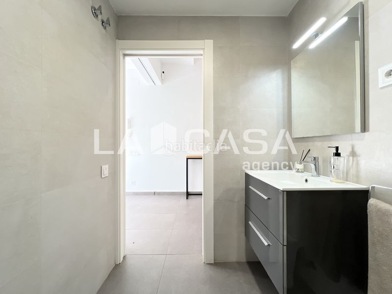 Foto acb60d1a-fea7-4220-b286-c3c01fc48eab. Casa amb calefacció aparcament piscina a Progrés - Pep Ventura Badalona