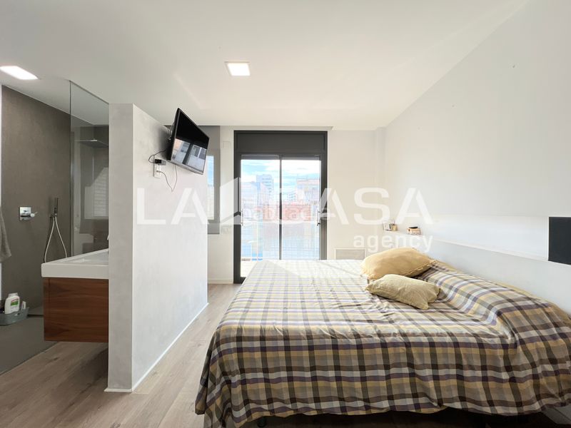 Foto ce277dc4-4bf4-4723-85eb-59ec591af40d. Casa amb calefacció aparcament piscina a Progrés - Pep Ventura Badalona