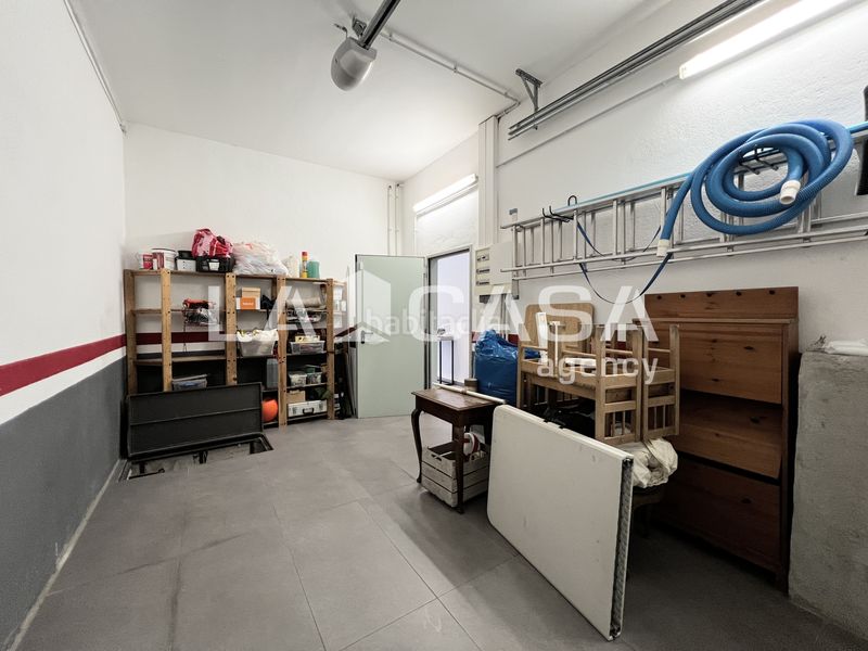 Foto d21bc6c6-0633-4f22-a683-60c9f3d1523a. Casa amb calefacció aparcament piscina a Progrés - Pep Ventura Badalona